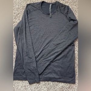 lululemon long sleeve tshirt